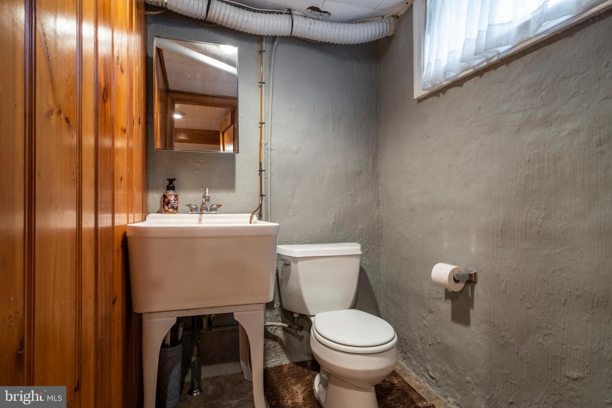 7424 Barclay Road Cheltenham, PA 19012 - Photo 28 of 36 Gallery Image 28