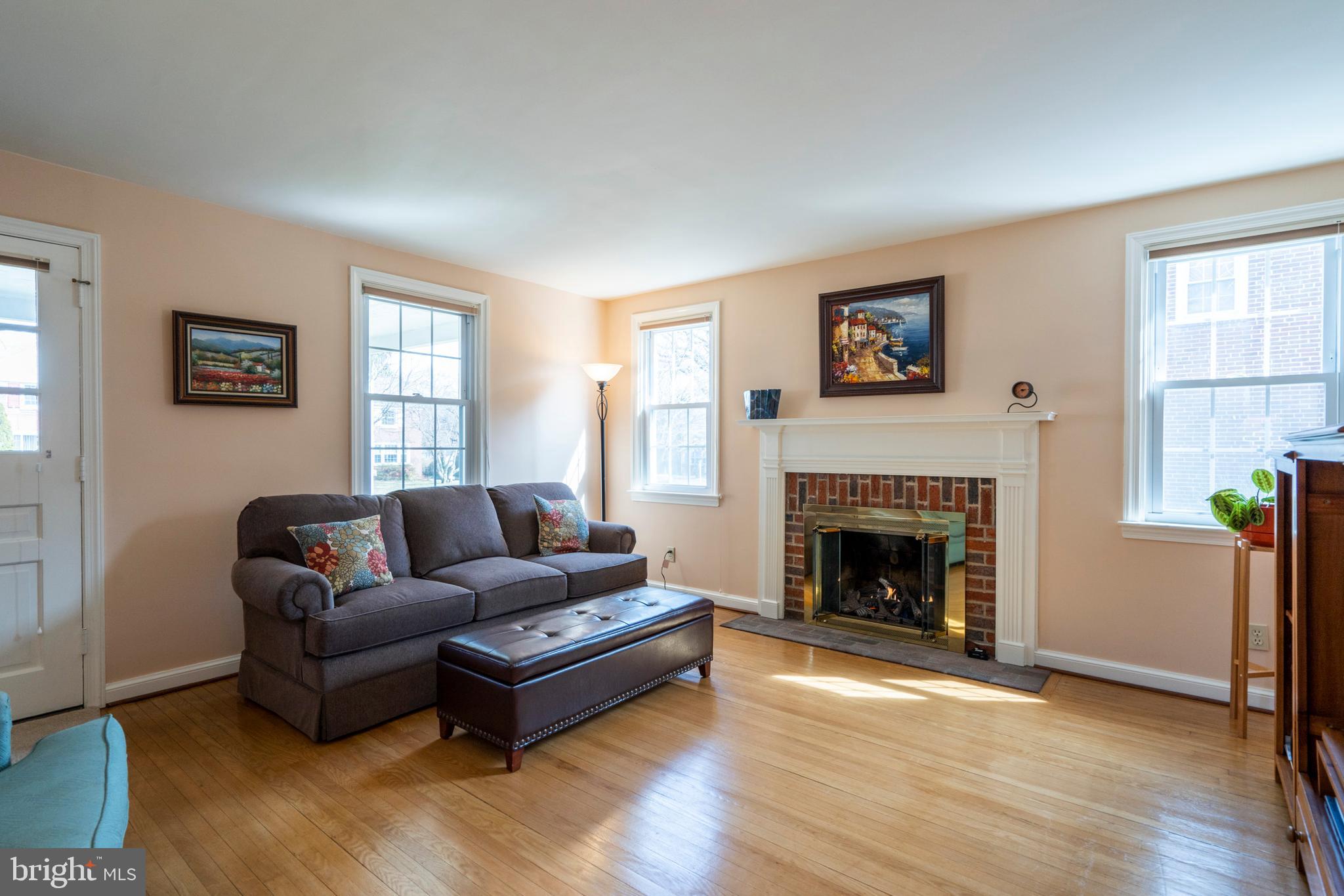 7424 Barclay Road Cheltenham, PA 19012 - Photo 5 of 36 Gallery Image 5