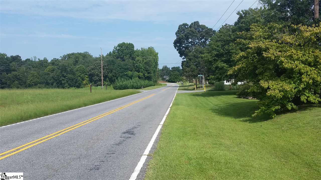 1960 Gap Creek Road Greer, SC 29651 - Photo 2 of 36 Gallery Image 2