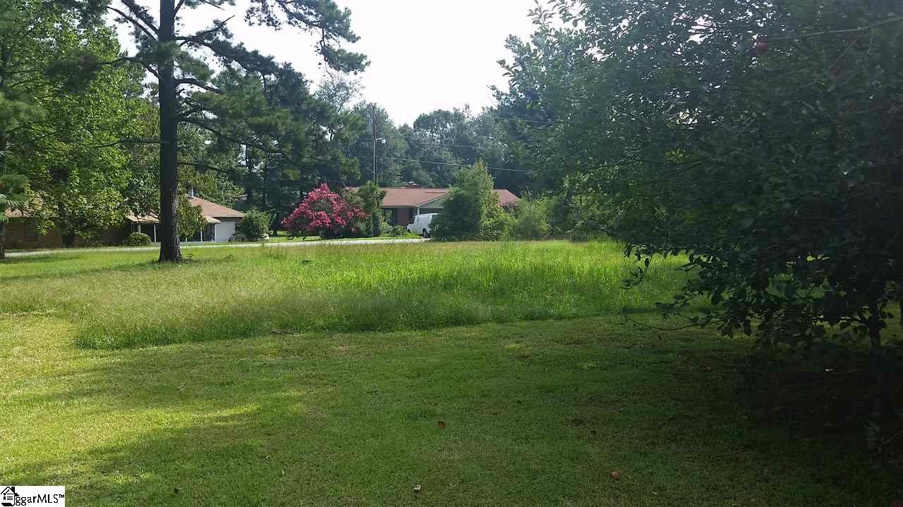 1960 Gap Creek Road Greer, SC 29651 - Photo 6 of 36 Gallery Image 6