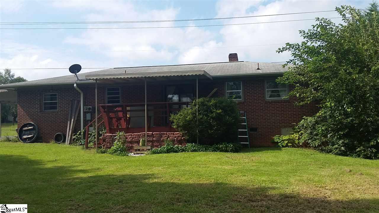 1960 Gap Creek Road Greer, SC 29651 - Photo 7 of 36 Gallery Image 7