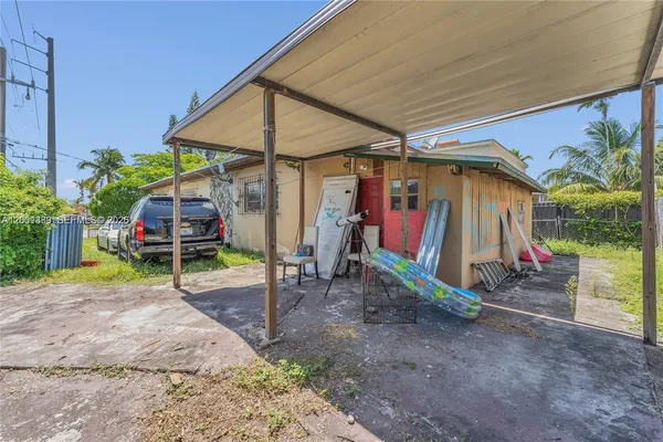 $550,000 | 503 Northwest 43rd Place, Miami, FL 33126