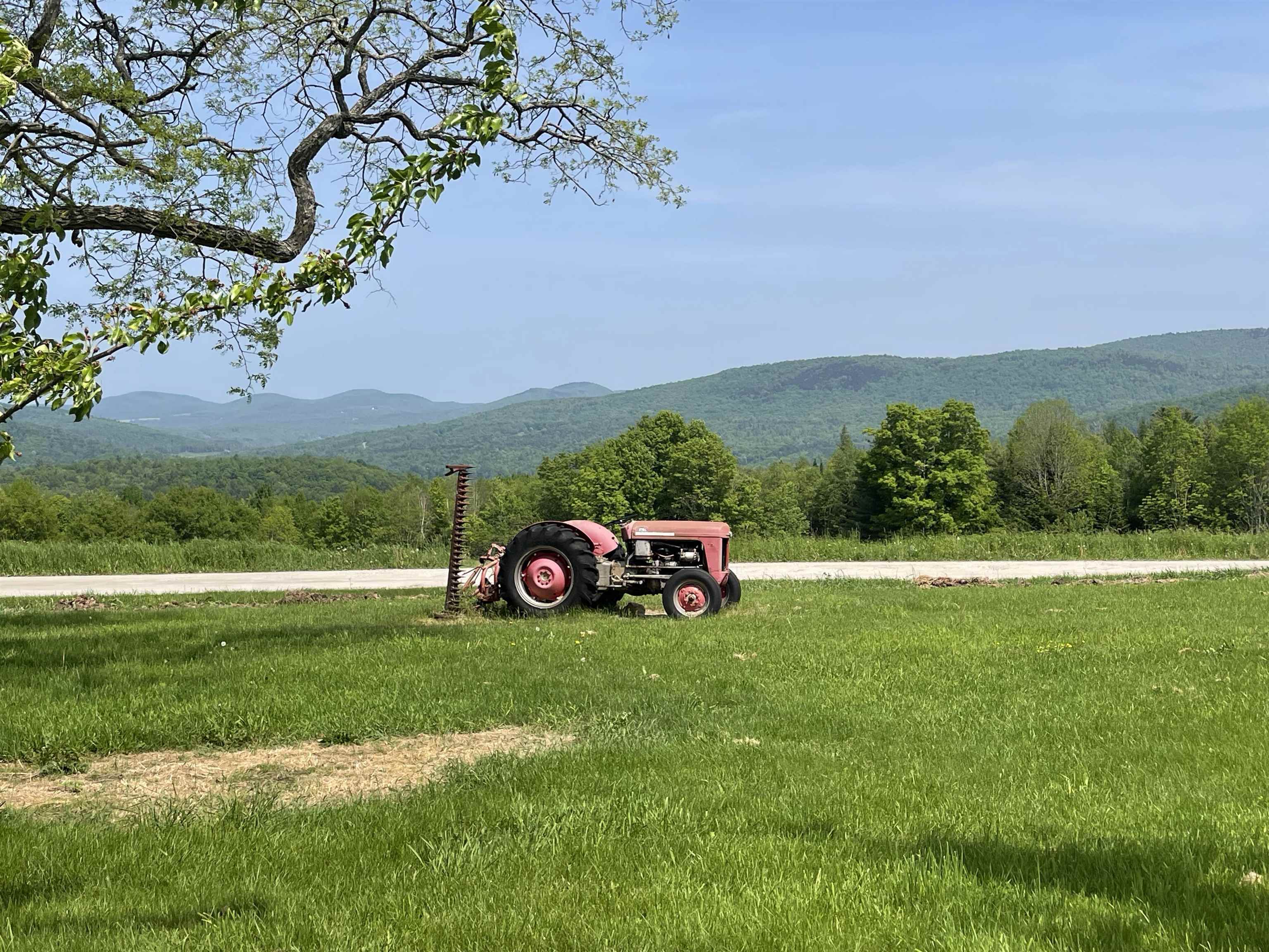 338 Johnson Road Marshfield, VT 05658 - Photo 37 of 45