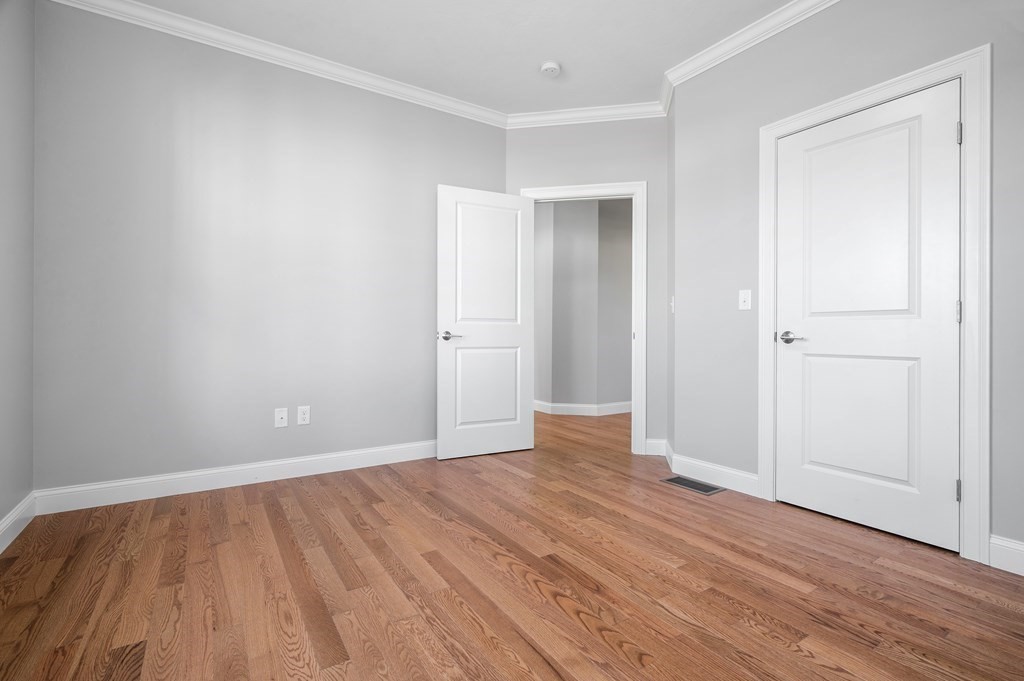 162 Rolling Rdg Drive, Unit 103 Northbridge, MA 01588 - Photo 5 of 25