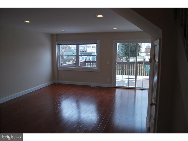 3133 Holly Road Philadelphia, PA 19154 - Photo 5 of 17