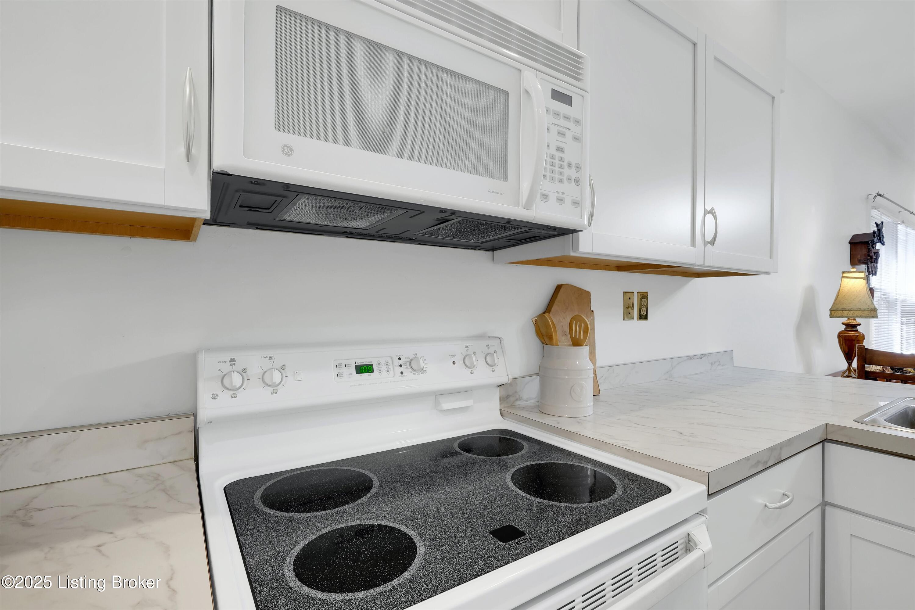 3531 Hurstbourne Ridge Boulevard Louisville, KY 40299 - Photo 19 of 54 17-3531 Hurstbourne Ridge Blvd