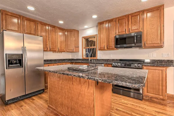 $598,000 | 11227 Pershing Drive, North Huntingdon, PA 15642