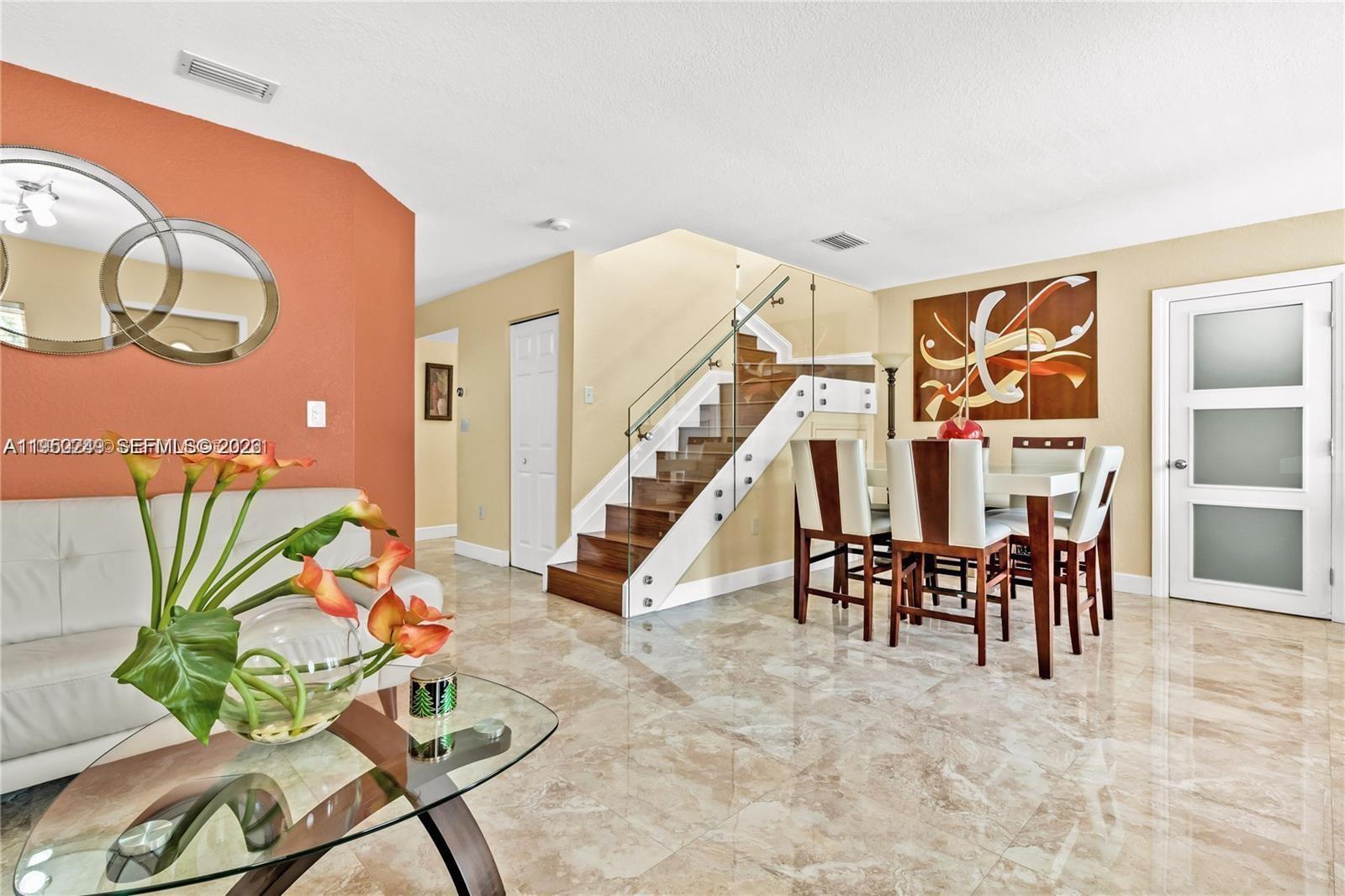 16453 Southwest 97th Street Miami, FL 33196 - Photo 3 of 13