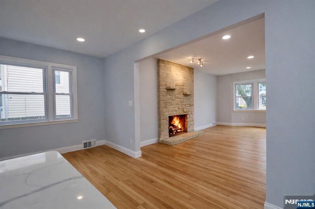 86 Howland Avenue Teaneck, NJ 07666 - Photo 34 of 50