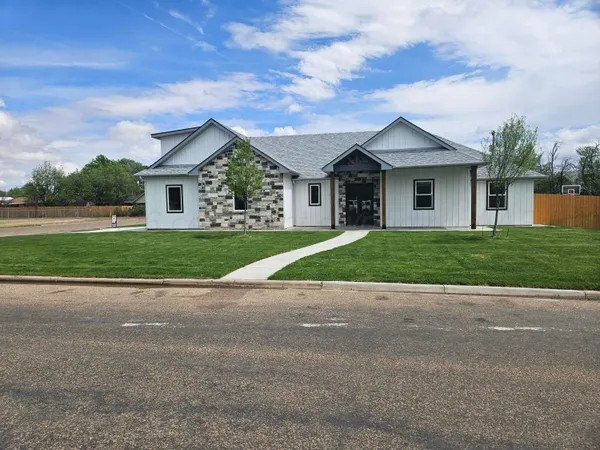 $559,000 | 1010 Oak Avenue, Panhandle, TX 79068