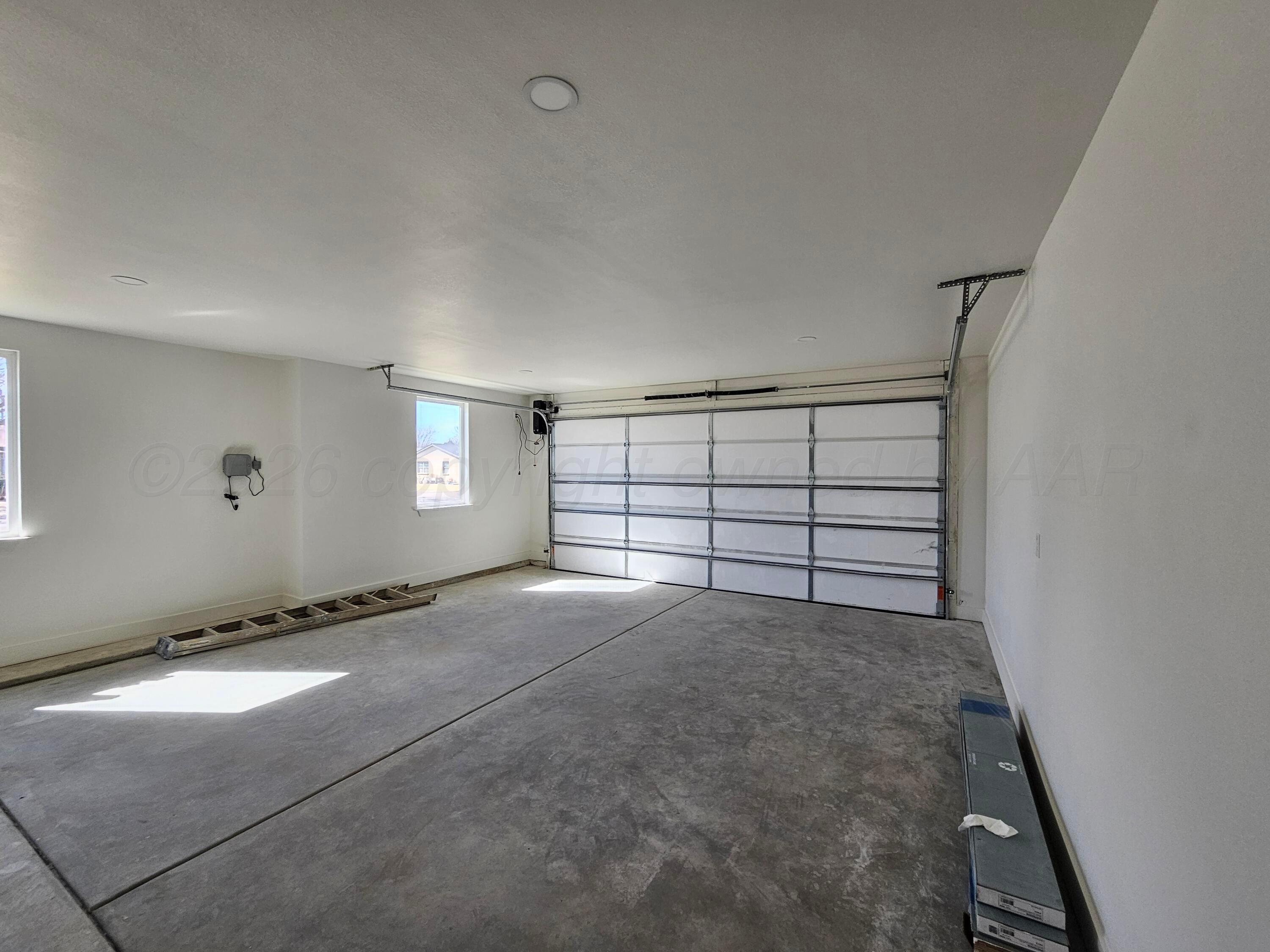 1010 Oak Avenue Panhandle, TX 79068 - Photo 44 of 44 a view of a garage