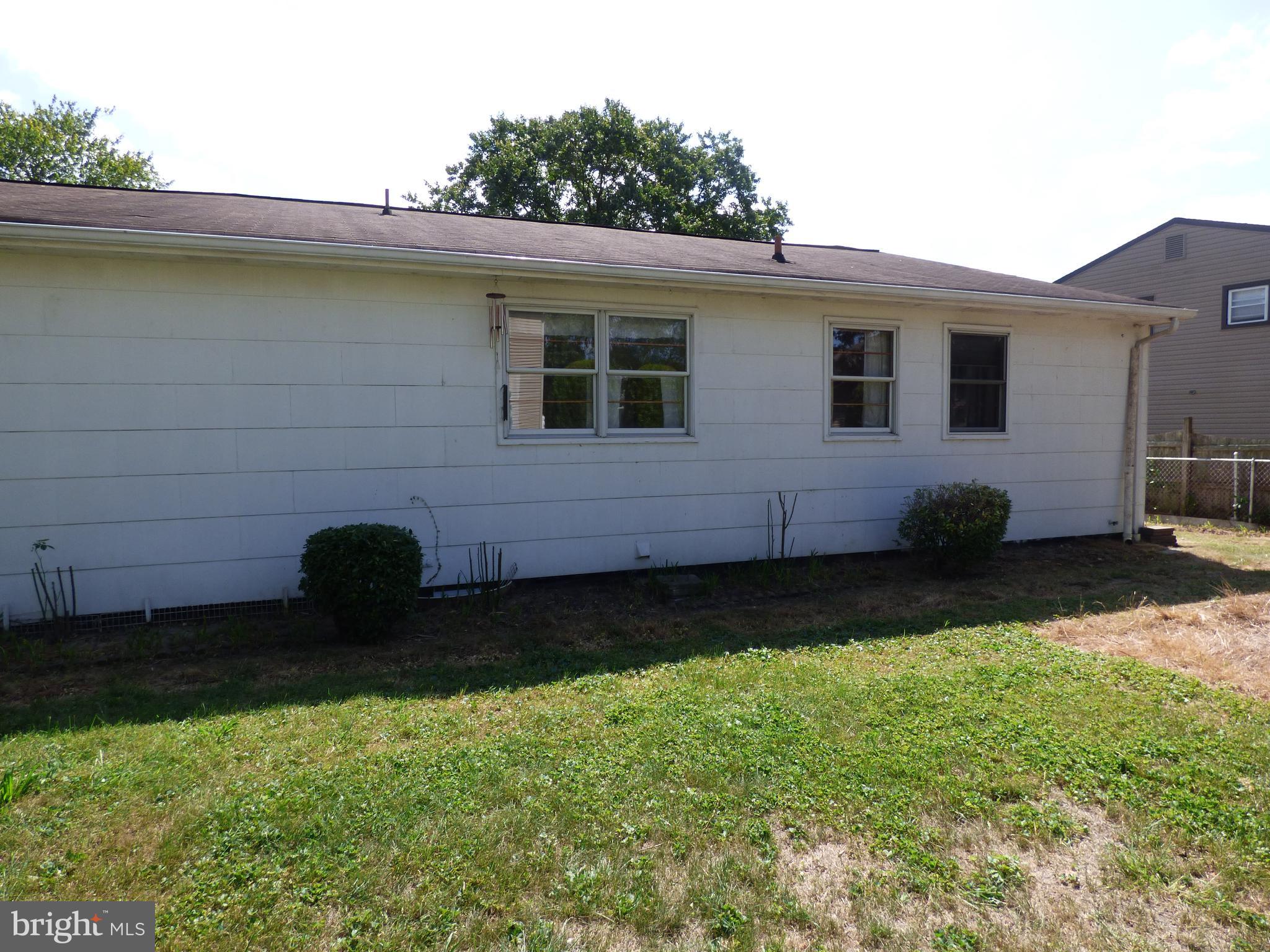 543 Cassingham Road Fairless Hills, PA 19030 - Photo 5 of 17 Gallery Image 5