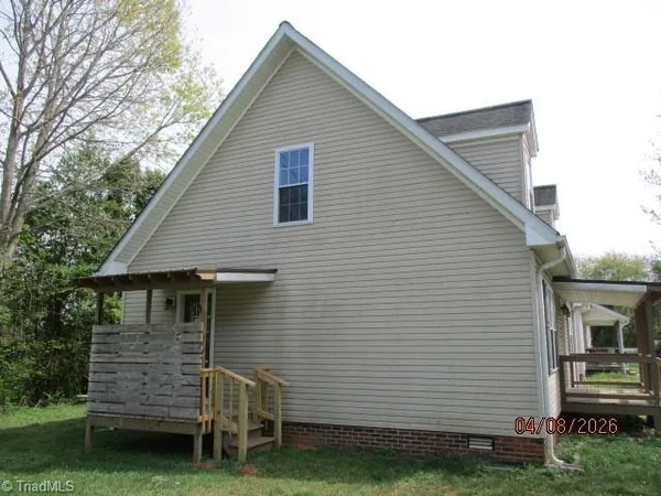 $185,000 | 3011 View Crest Drive, Jonesville, NC 28642