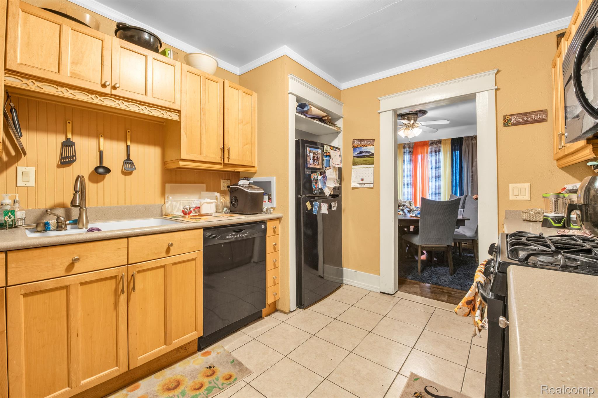 15502 Charles R Avenue Eastpointe, MI 48021 - Photo 12 of 27 Gallery Image 12