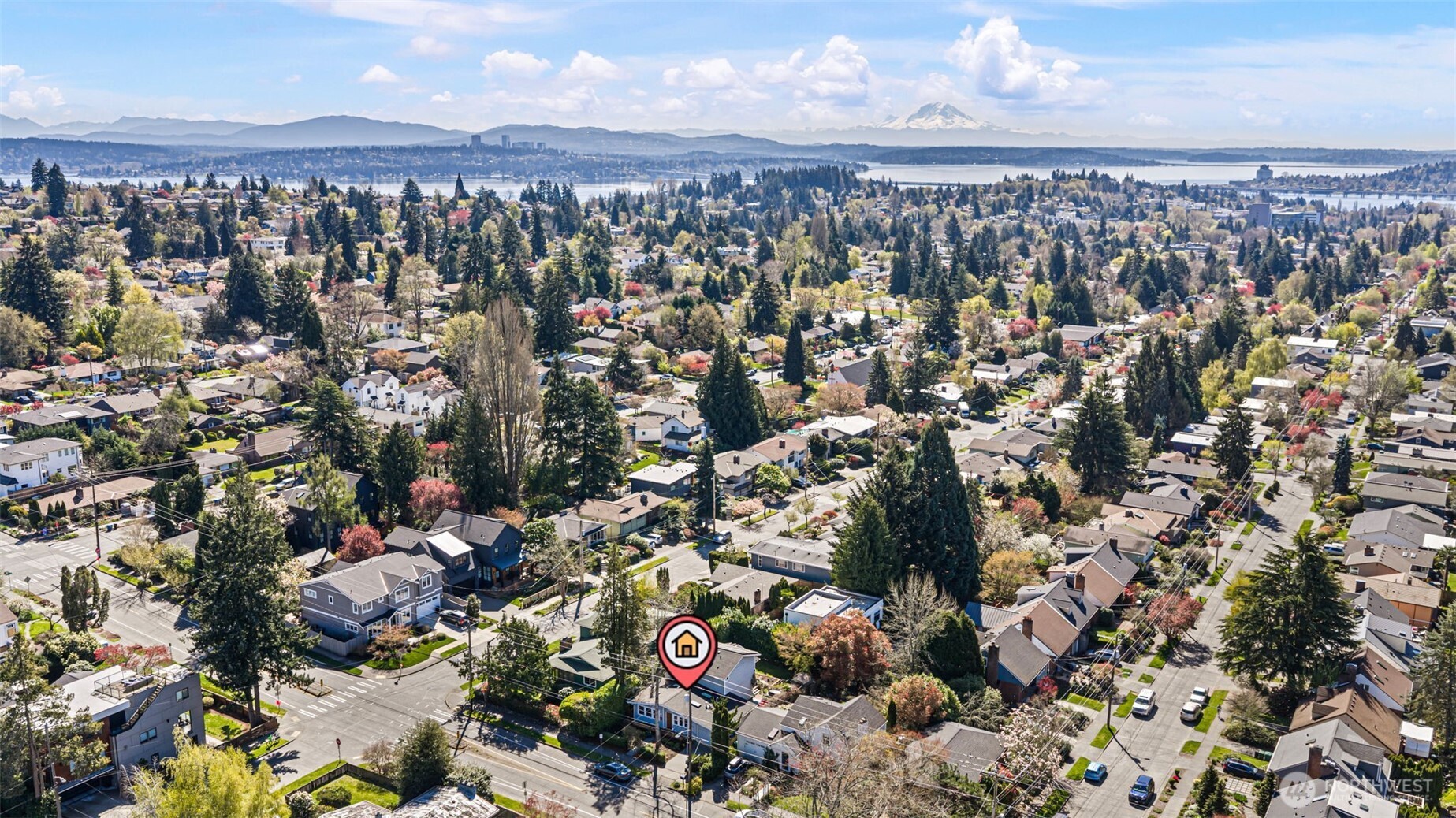 3813 Northeast 70th Street Seattle, WA 98115 - Photo 37 of 40