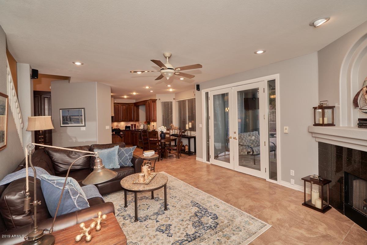 814 East Desert Trumpet Road Phoenix, AZ 85048 - Photo 33 of 83 Family Room2