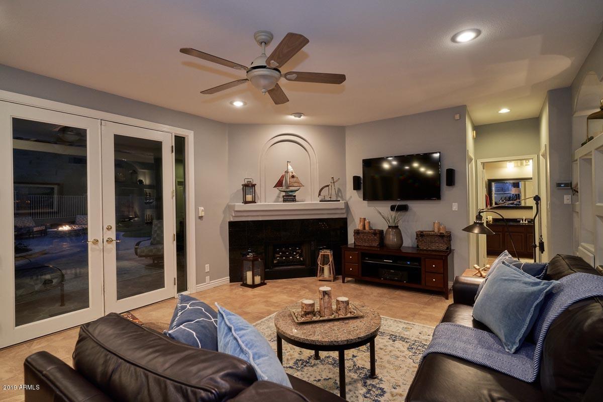 814 East Desert Trumpet Road Phoenix, AZ 85048 - Photo 8 of 83 Night Family Room2