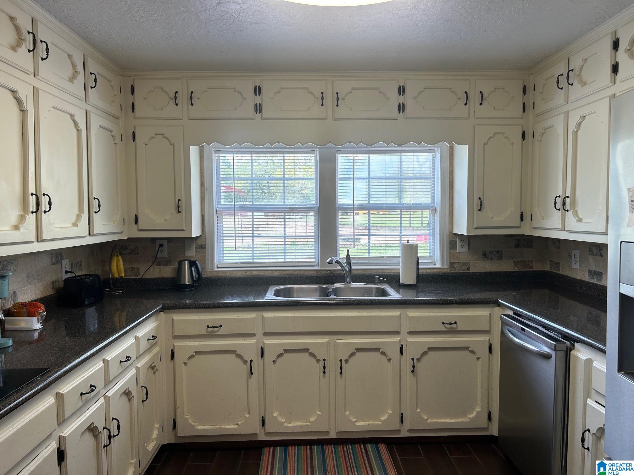 499 Janney Road Ohatchee, AL 36271 - Photo 10 of 46