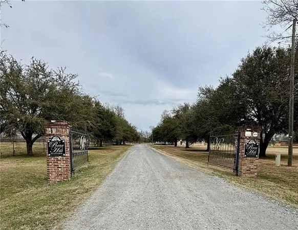 $108,000 | Lot 14 Rose Hill Plantation Road, Natchez, LA 71456