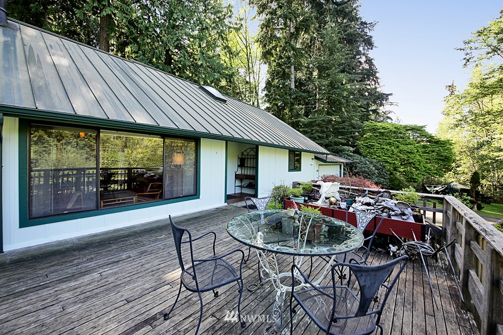 4184 Sandy Point Road Langley, WA 98260 - Photo 3 of 25 Gallery Image 3