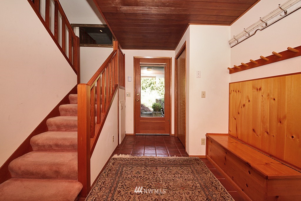 4184 Sandy Point Road Langley, WA 98260 - Photo 4 of 25 Gallery Image 4