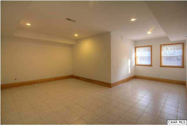27 Tanglewood Road Palmyra, VA 22963 - Photo 15 of 23 Family Room on Terrace Level