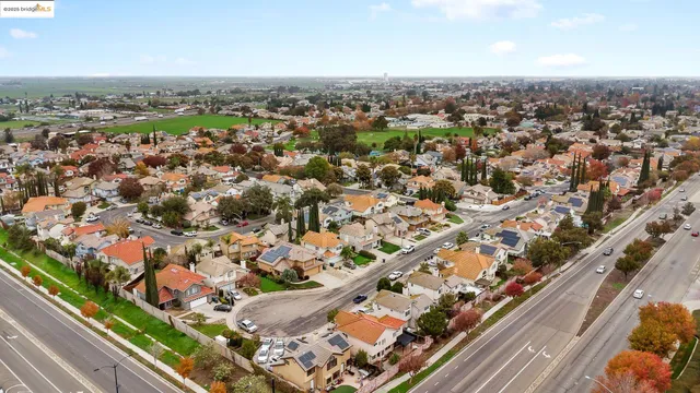 $599,000 | 1974 Paradise Valley Court, Tracy, CA 95376