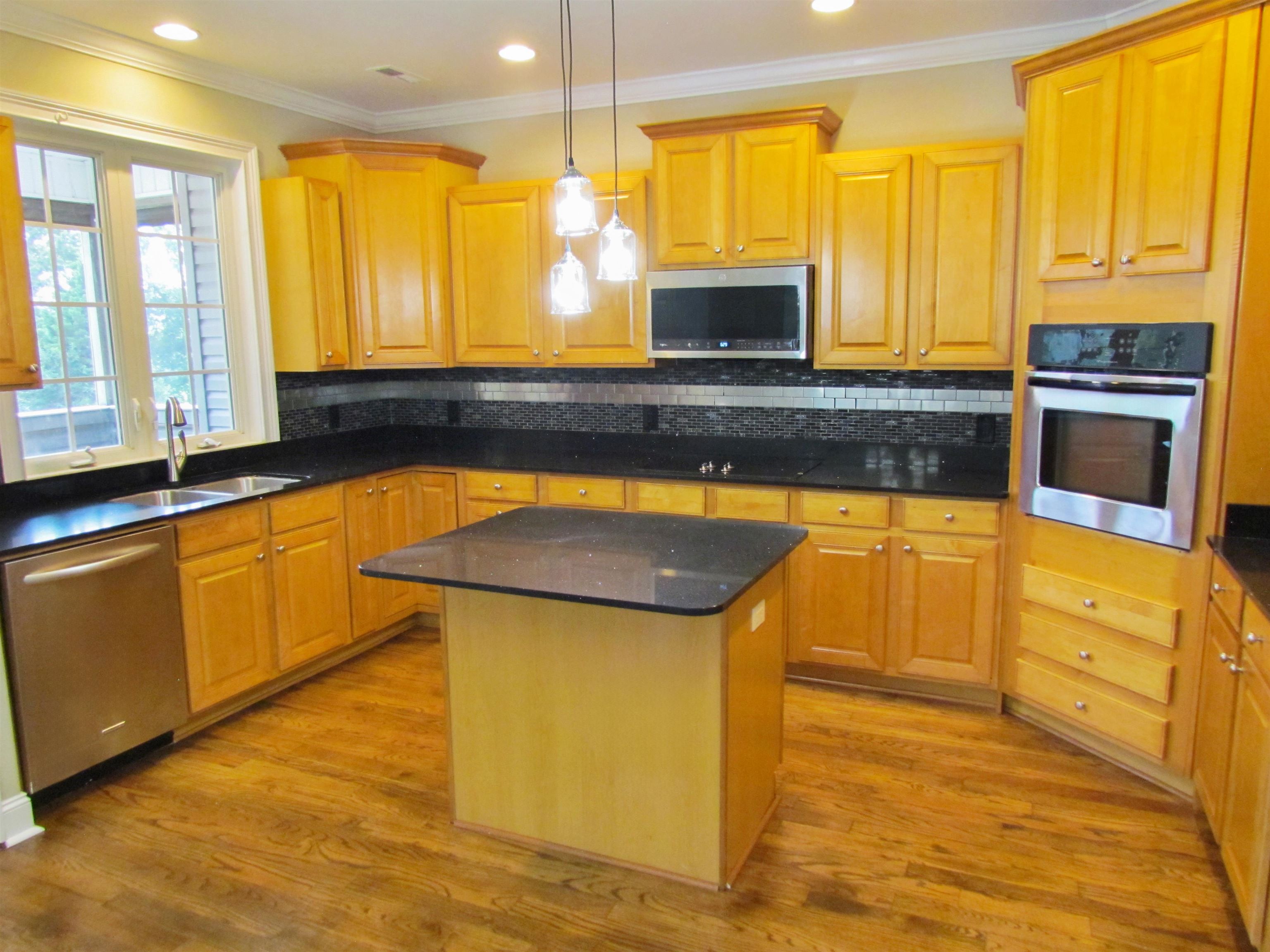 529 Albatross Road Easley, SC 29640 - Photo 8 of 33