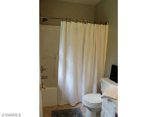 4195 Hopewell Road New Kent, VA 23124 - Photo 15 of 24 Gallery Image 15