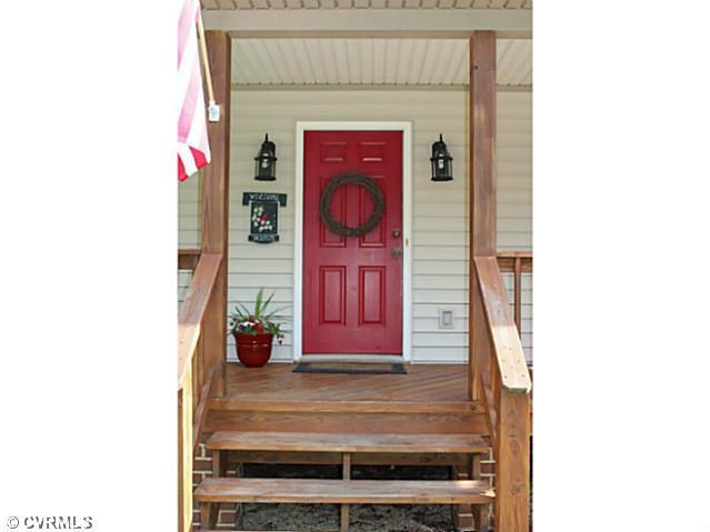 4195 Hopewell Road New Kent, VA 23124 - Photo 6 of 24 Gallery Image 6