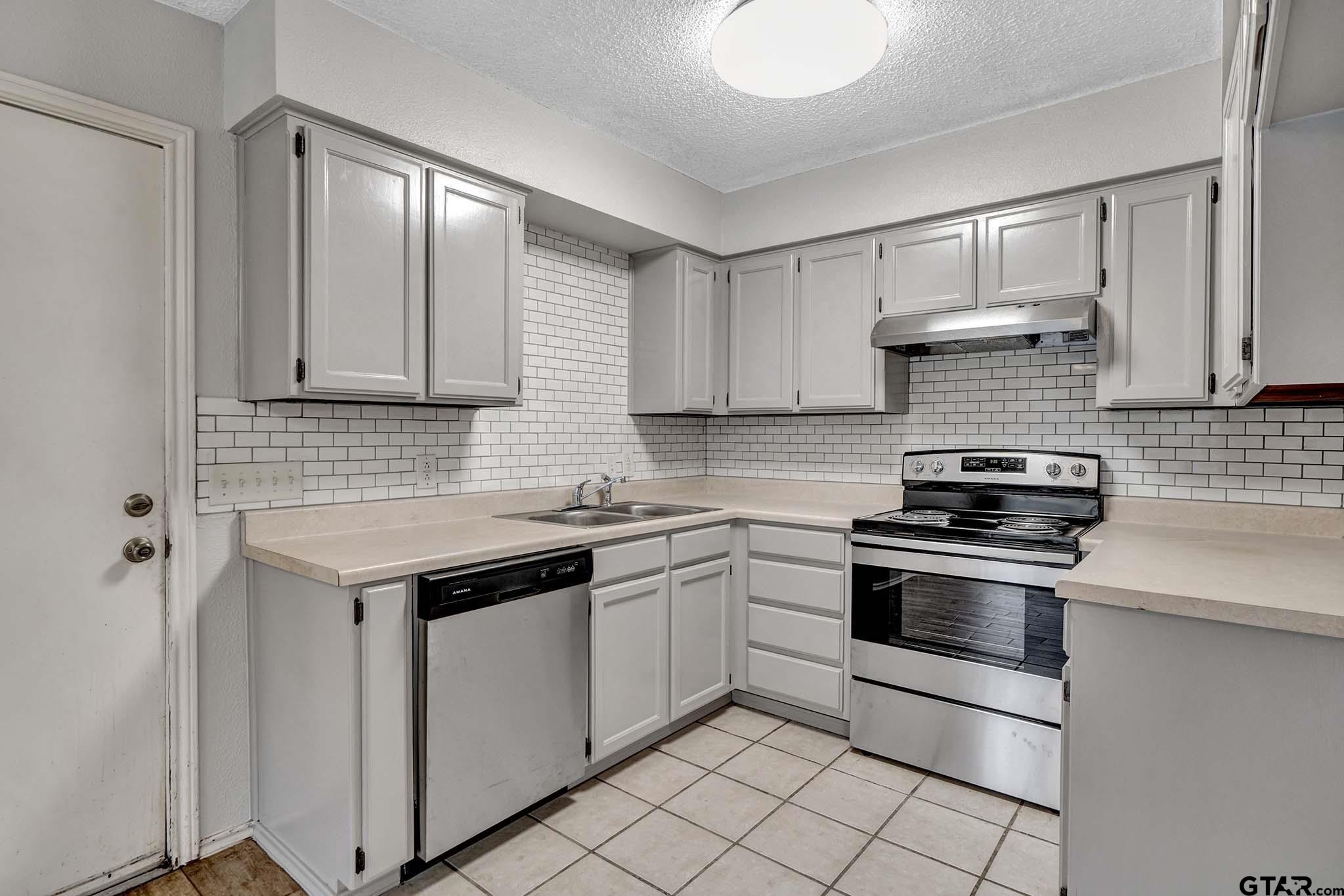 8306 Garrett Drive Tyler, TX 75703 - Photo 21 of 24