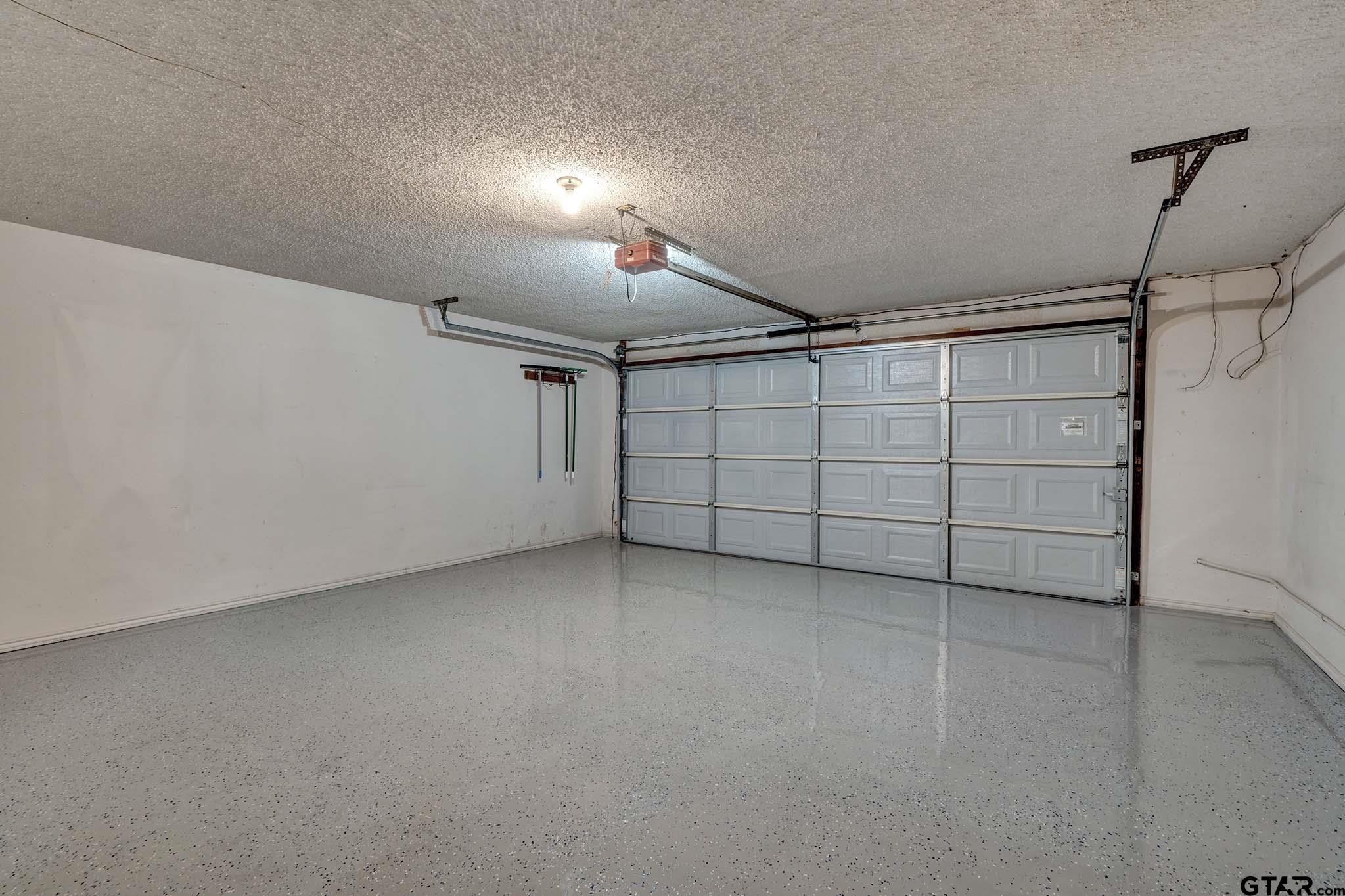 8306 Garrett Drive Tyler, TX 75703 - Photo 8 of 24