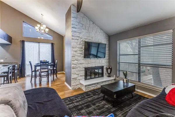 $1,550 | 5750 Phoenix Drive, Unit 46D, Dallas, TX 75231
