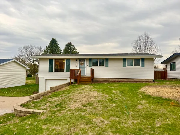 $139,900 | 604 Southwest 8th Street, Aledo, IL 61231