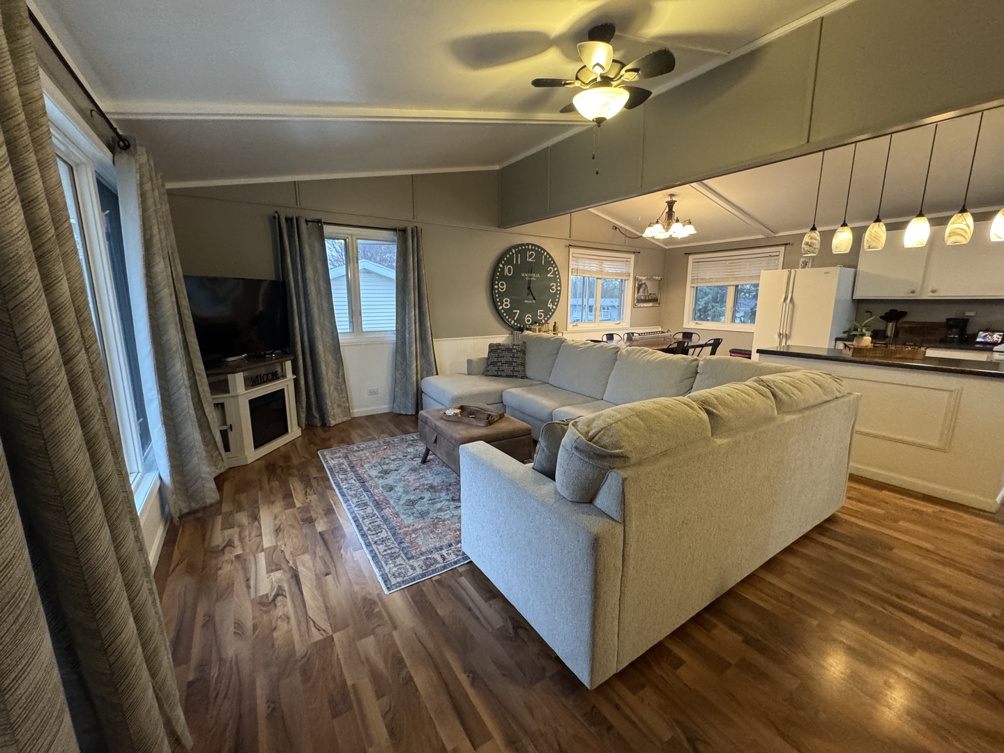 604 Southwest 8th Street Aledo, IL 61231 - Photo 3 of 15