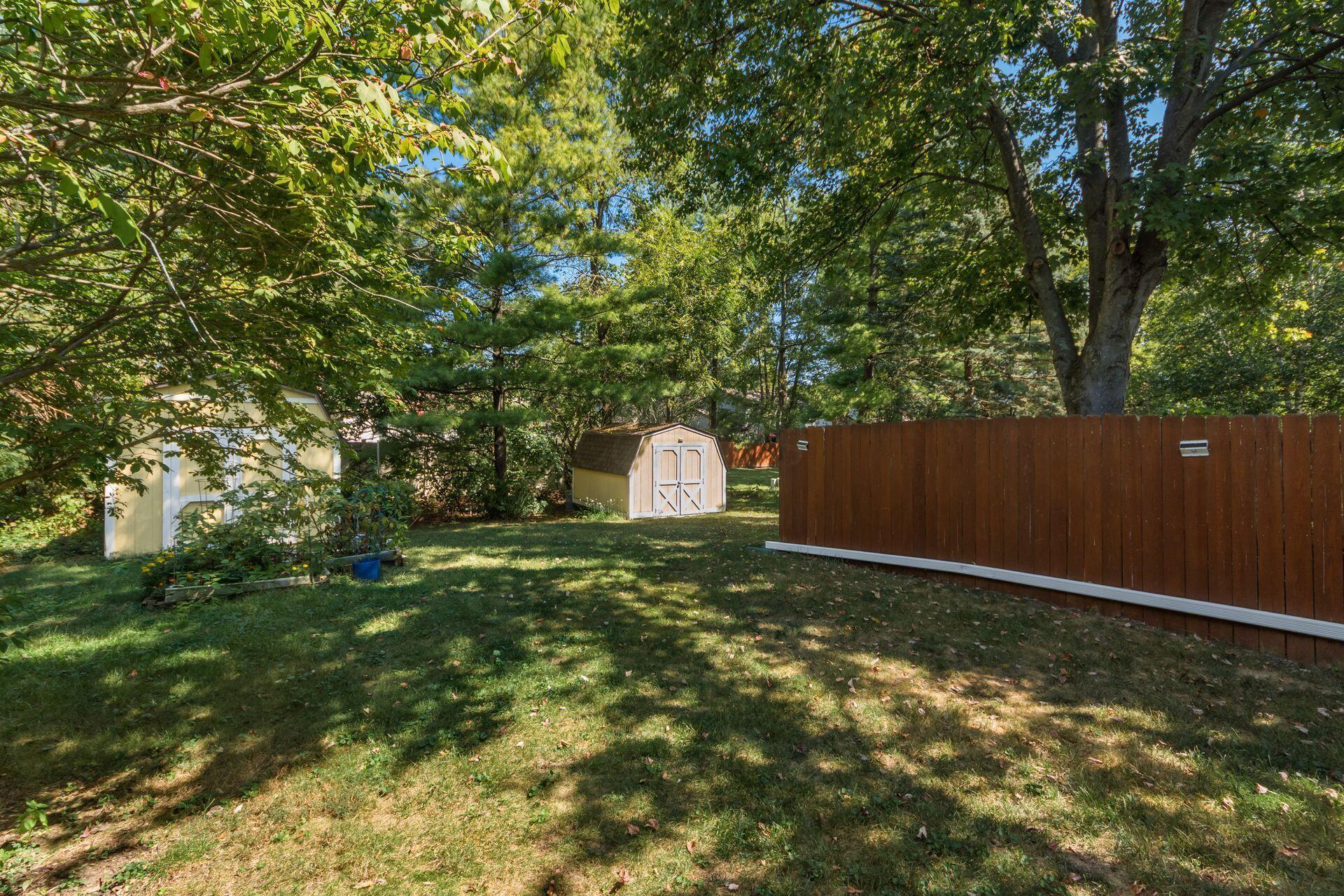 1672 Rushing Way Columbus, OH 43235 - Photo 43 of 43 Yard
