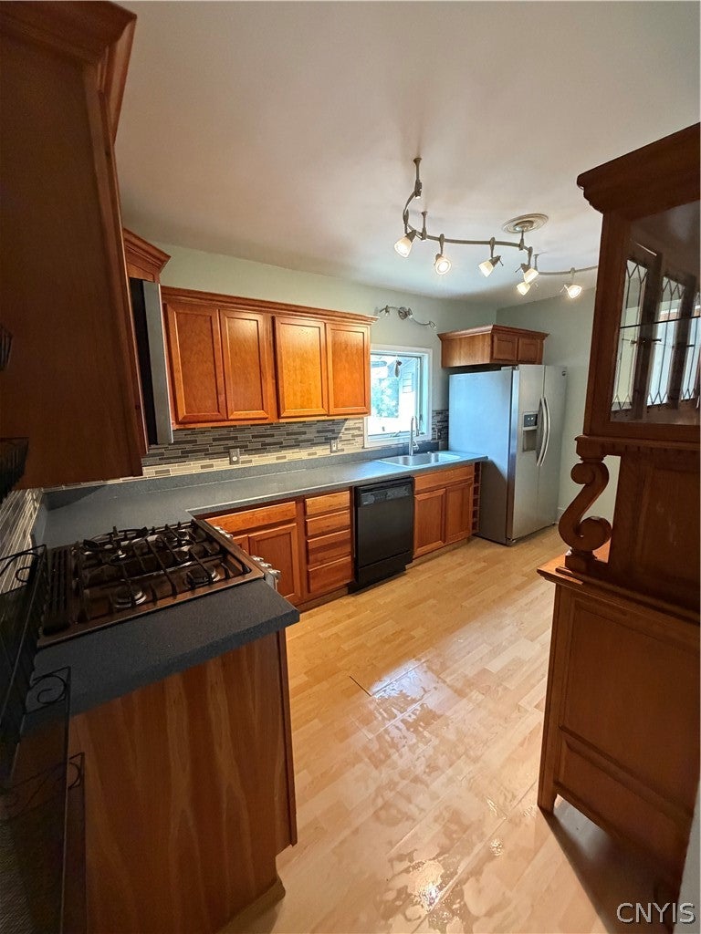 682 West River Road Oswego, NY 13126 - Photo 14 of 25 Gallery Image 14