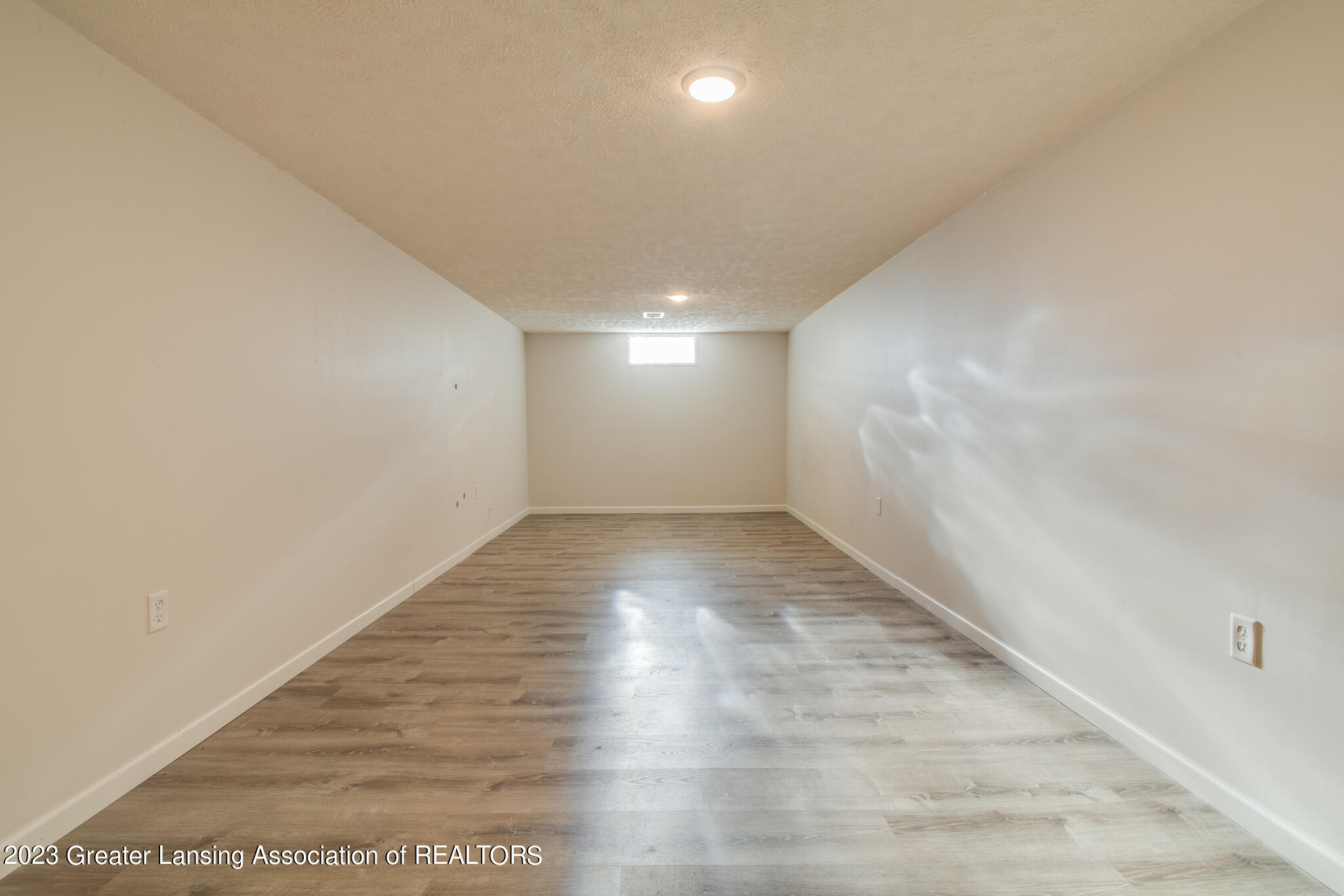 7407 Yorktown Road Lansing, MI 48917 - Photo 23 of 38 7407_Yorktown_BROCK-41