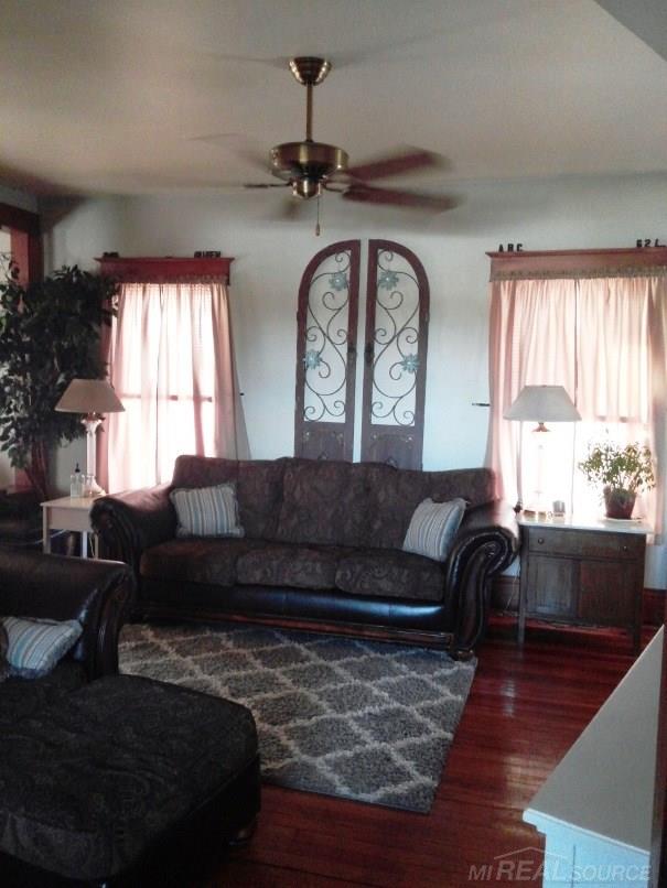 6266 Wildcat Road Croswell, MI 48422 - Photo 11 of 26 31292423-10.JPG