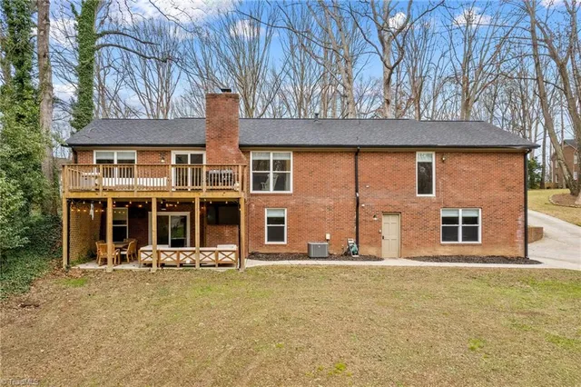 $349,500 | 326 Camelot Drive, Salisbury, NC 28144