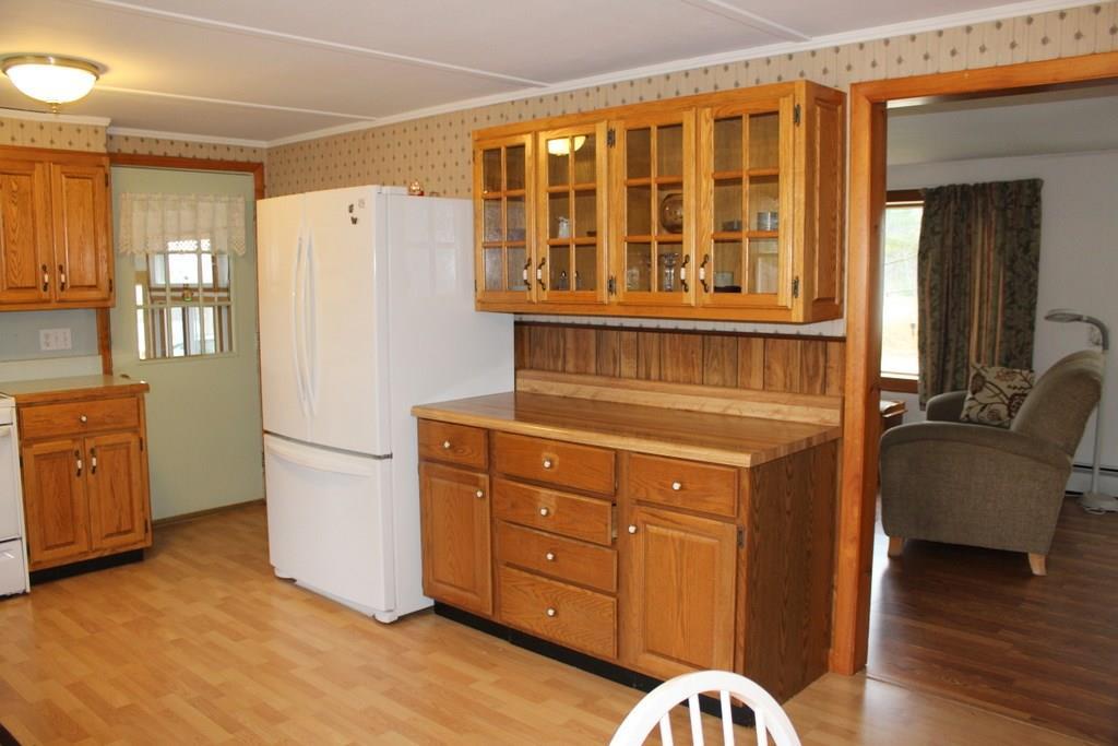 21 Pinewood Road Canton, MA 02021 - Photo 3 of 15 Photo
