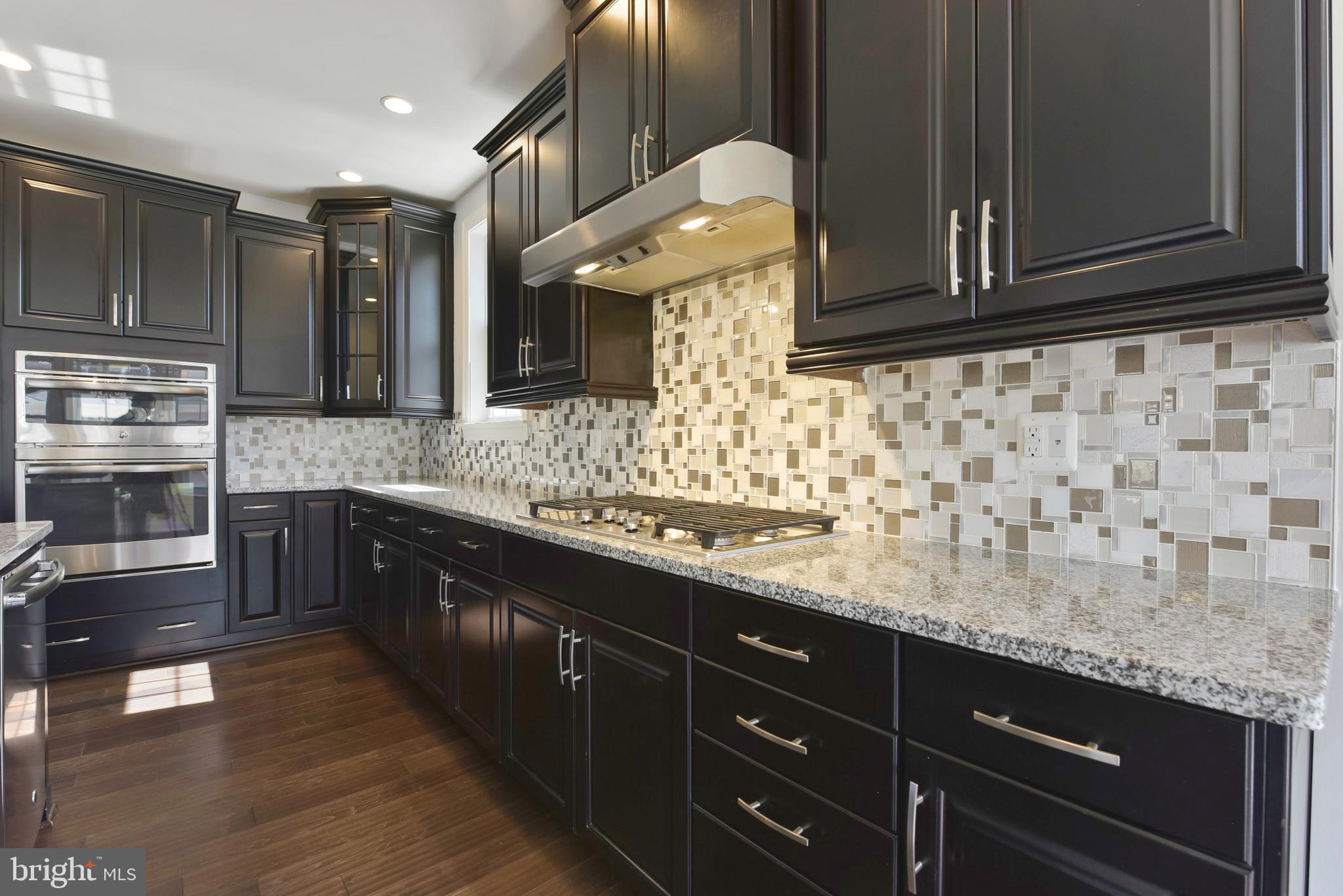 43059 Old Ryan Road Ashburn, VA 20148 - Photo 10 of 60 Kitchen