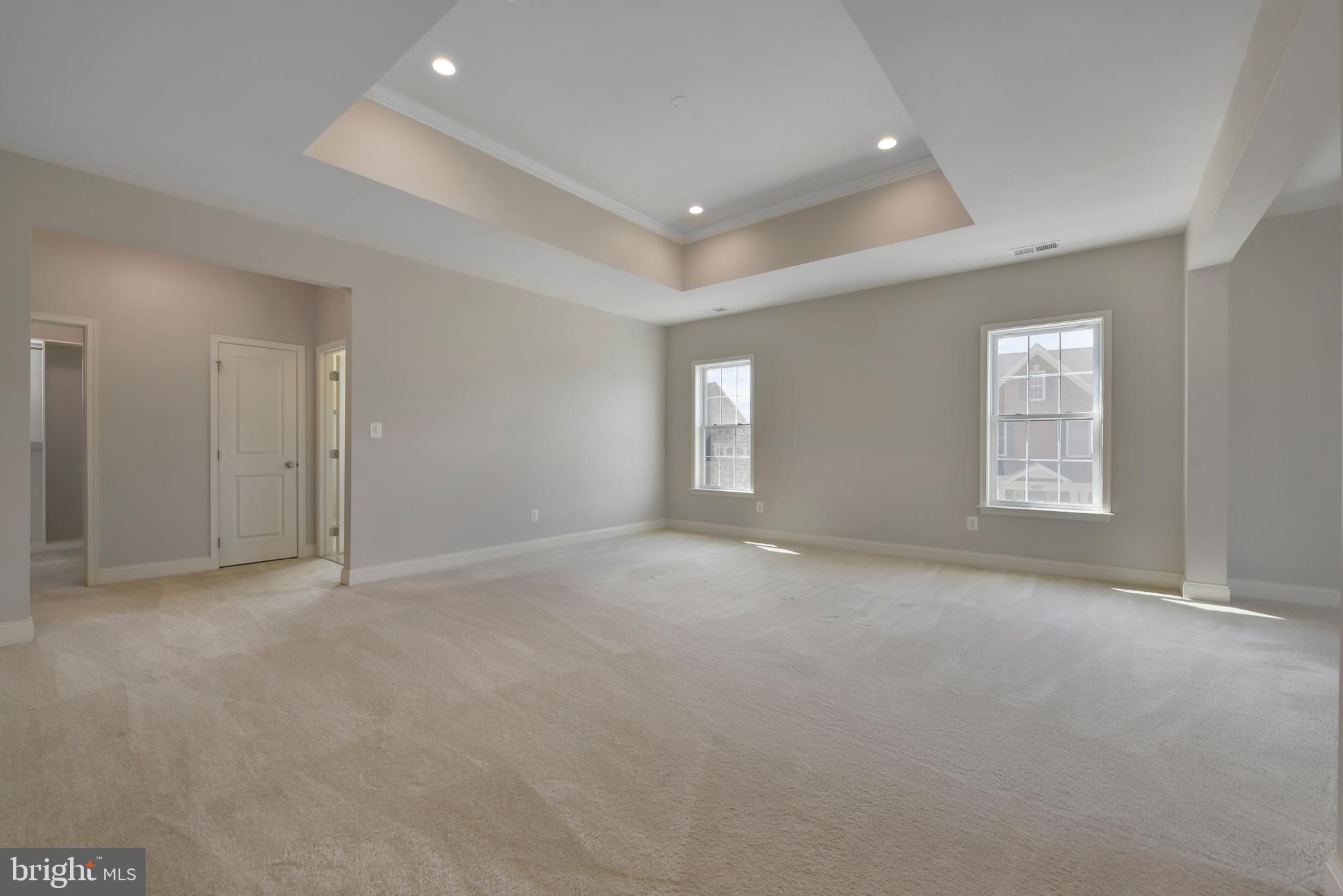 43059 Old Ryan Road Ashburn, VA 20148 - Photo 22 of 60 Primary Bedroom with Sitting Room