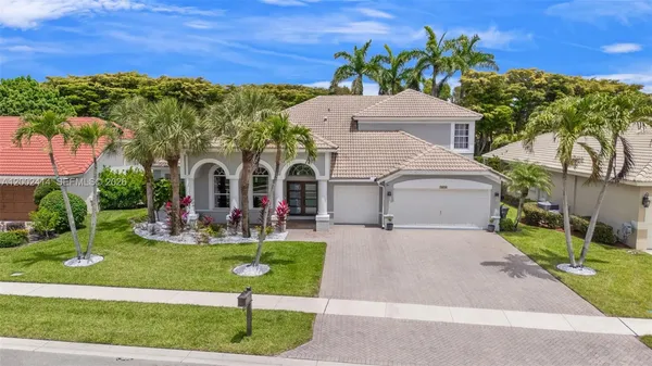 $949,000 | 7476 Brunswick Circle, Boynton Beach, FL 33472