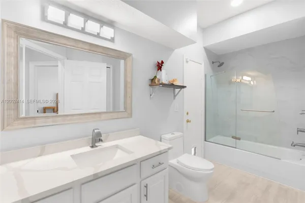 $949,000 | 7476 Brunswick Circle, Boynton Beach, FL 33472