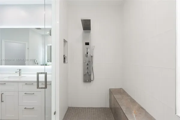 $949,000 | 7476 Brunswick Circle, Boynton Beach, FL 33472