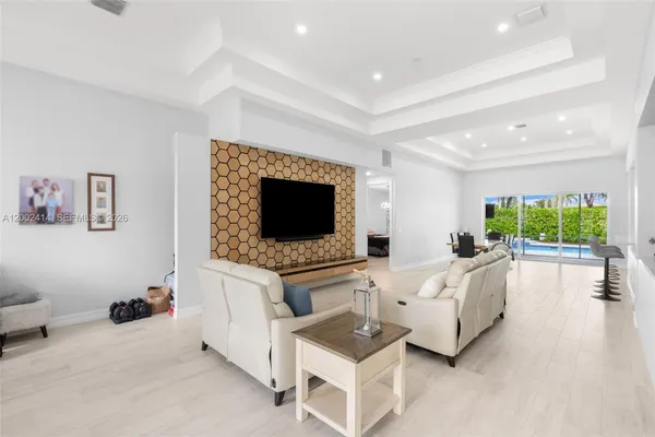 $949,000 | 7476 Brunswick Circle, Boynton Beach, FL 33472