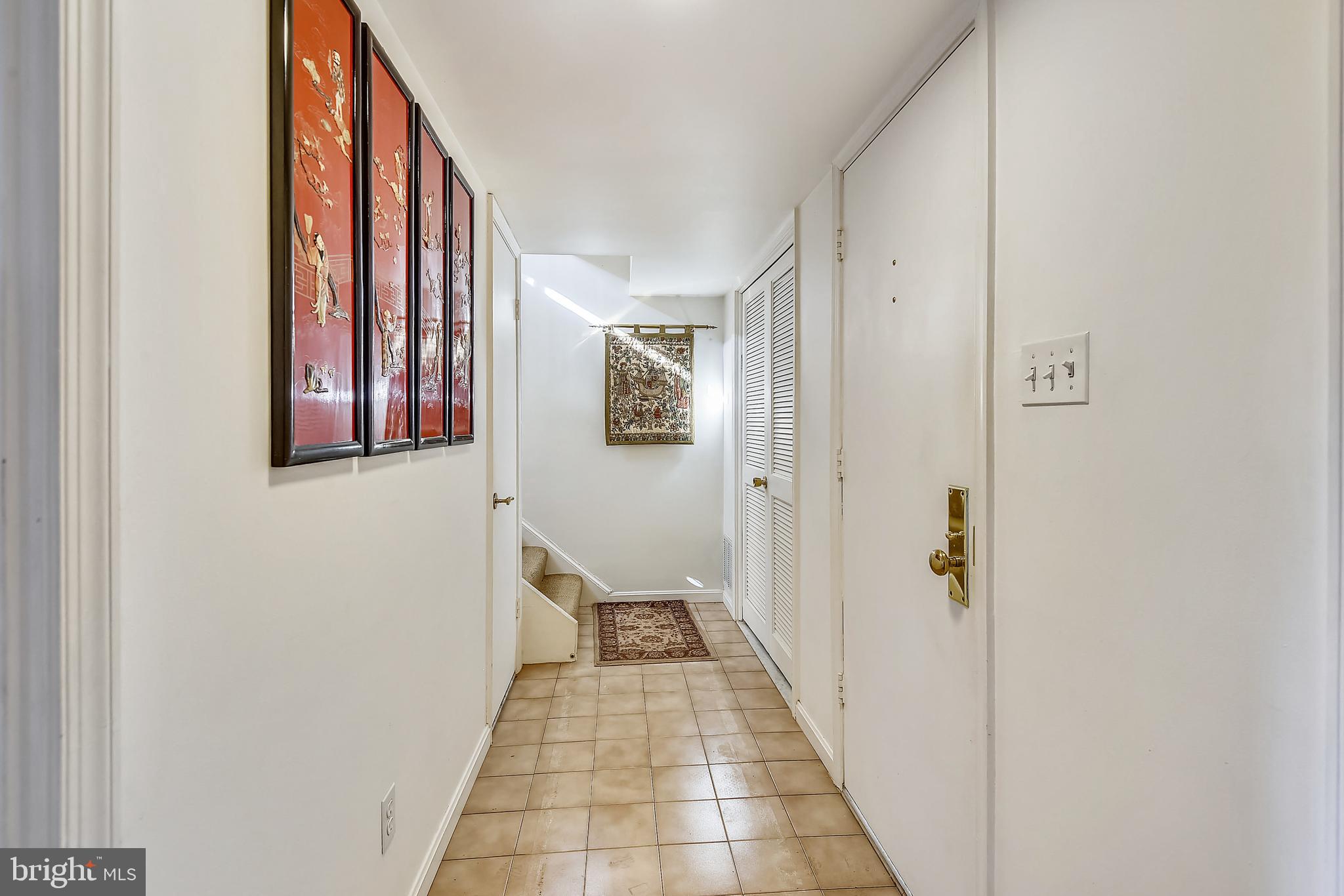1301 South Glebe Road Arlington, VA 22204 - Photo 26 of 28 Lower Level Hallway