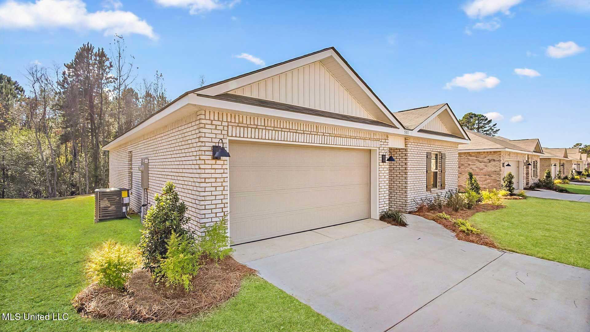 250 Trace Drive Pearl, MS 39208 - Photo 2 of 30 02-3HTP9396