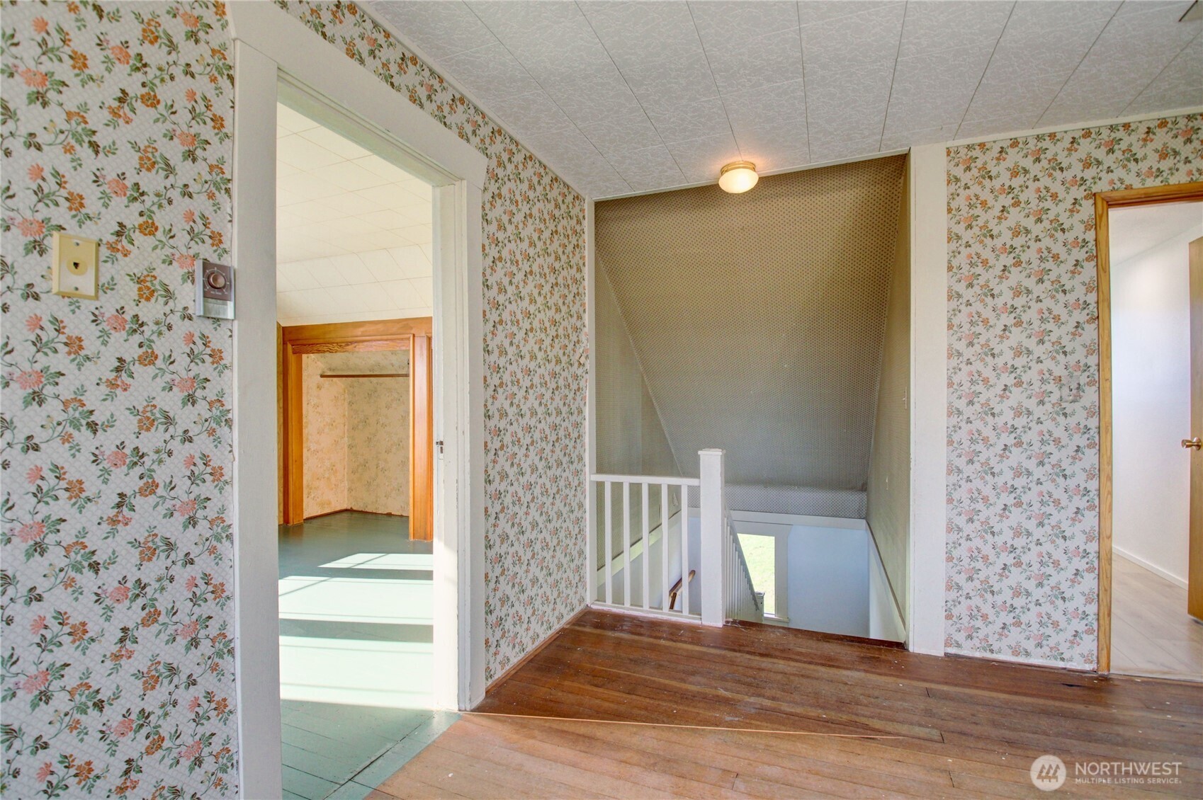 18122 Best Road Mount Vernon, WA 98273 - Photo 21 of 40 a view of a bathroom